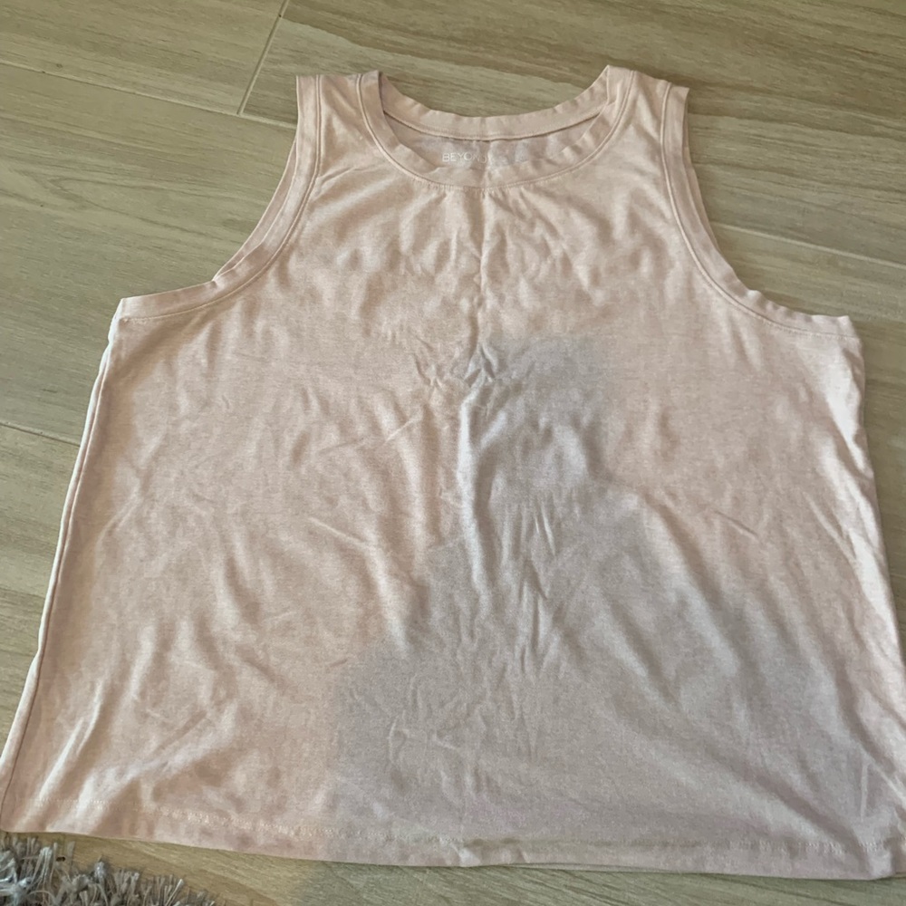 Beyond Yoga cropped tank top